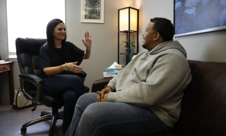 Intensive outpatient therapy for alcohol abuse with supportive counselor and client discussion