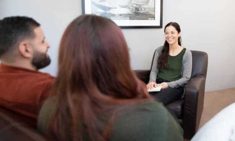 Alcohol Recovery Programs in Clinton CT - Family Services Family counseling session for alcohol recovery support in Clinton, CT.